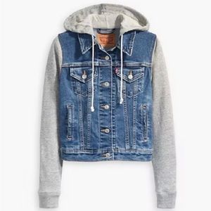Women’s Levi’s Hybrid Trucker Jacket size L